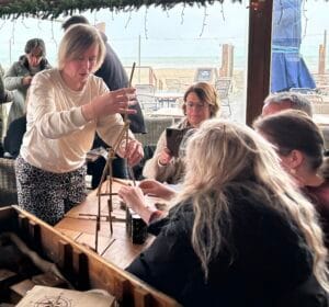 Creatieve proeven en teamwork centraal bij Robinson aan tafel Scheveningen